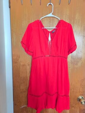 Shein Women’s Red V-Neck Short Sleeve Dress